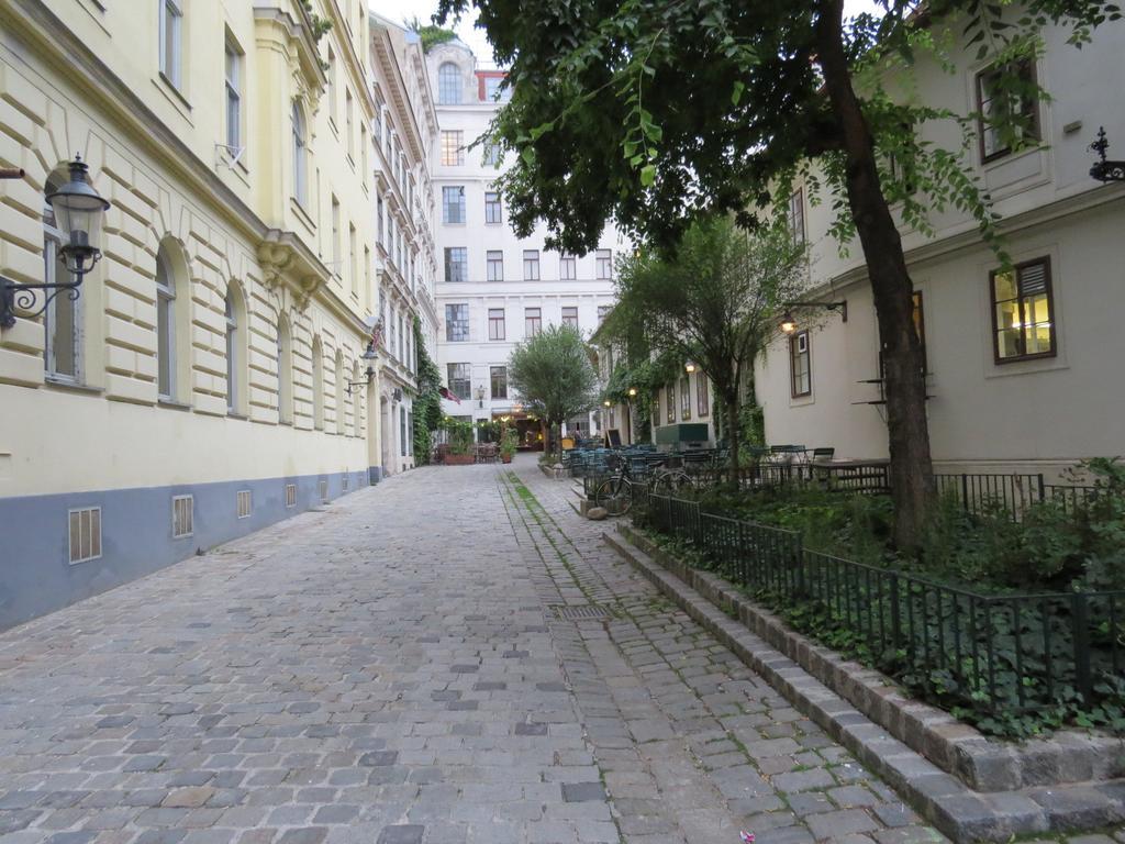 Ferienwohnungen Spittelberg Schrankgasse Viena Habitación foto
